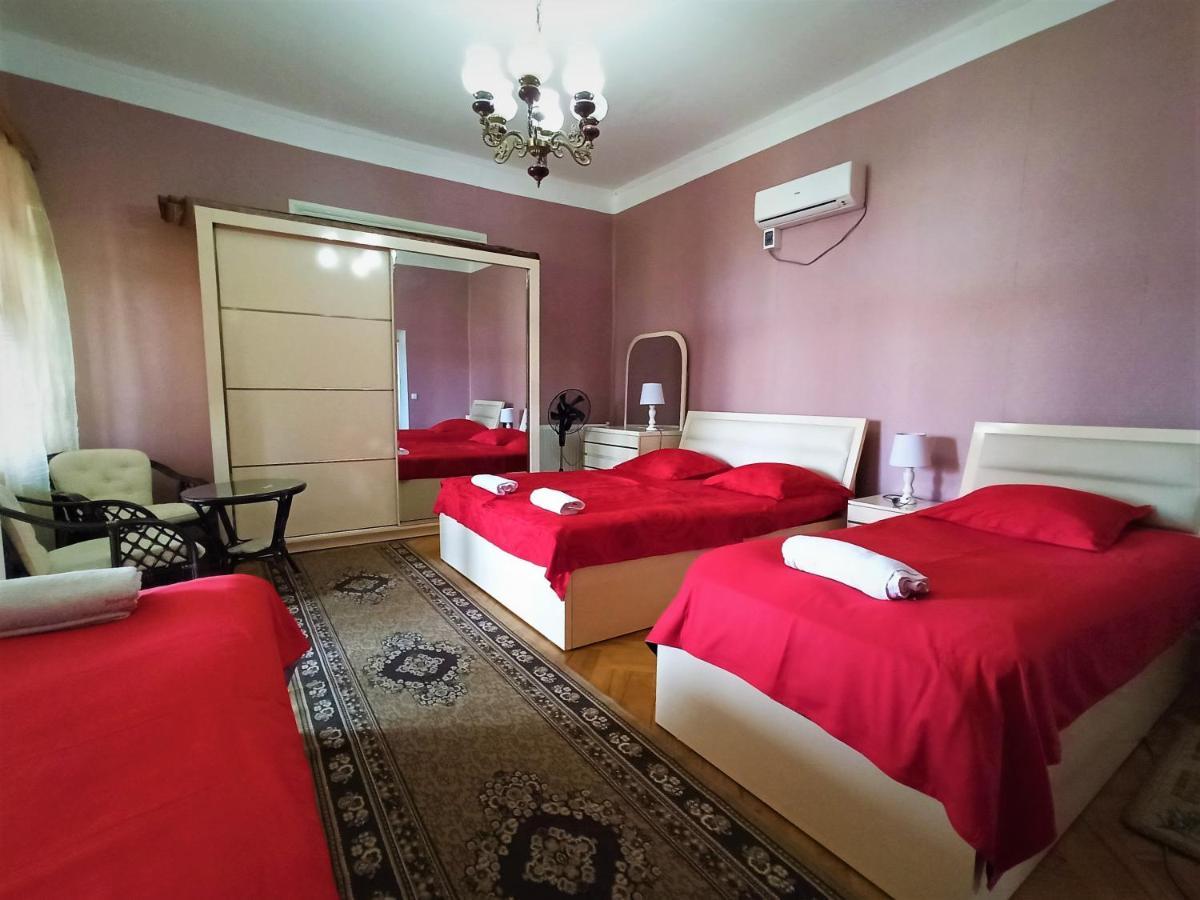 GuestHouse LILIA &Wine Celler Telavi Extérieur photo